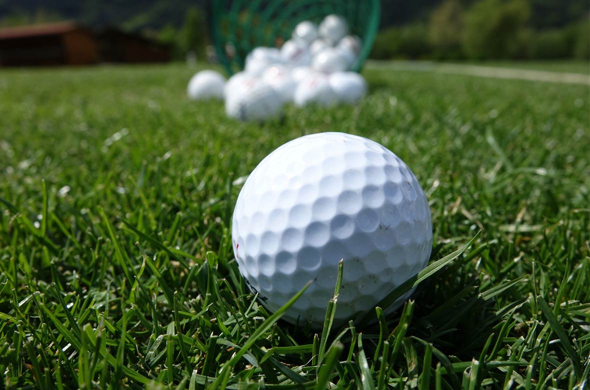 Close up of golf ball | Fundraiser Stroke Recovery Foundation